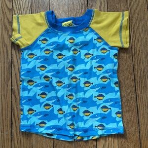 Duns Shark-Print Short Sleeve Tee - Size 74/80 (6-12 Months)